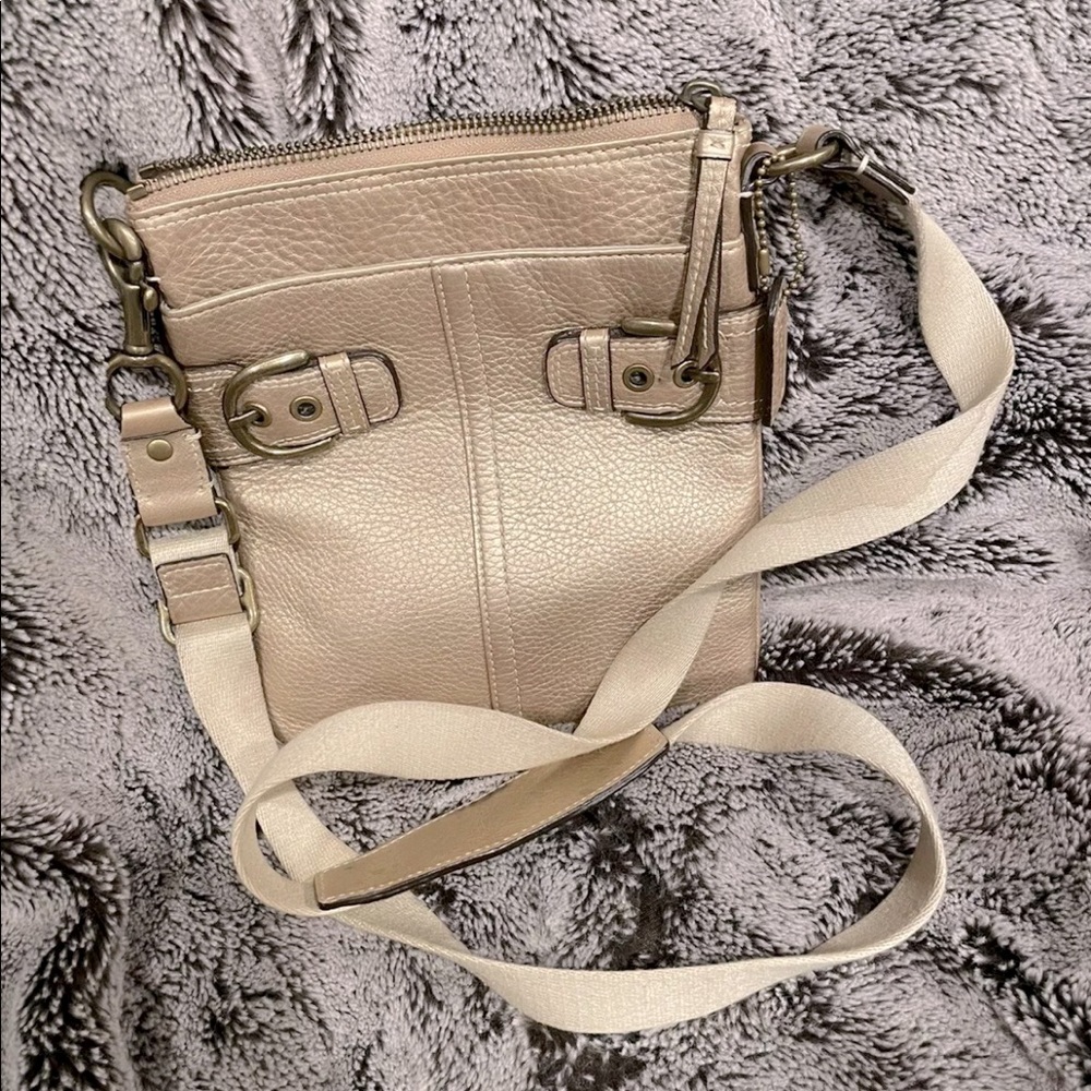 Coach Purse Gold Leather Crossbody
